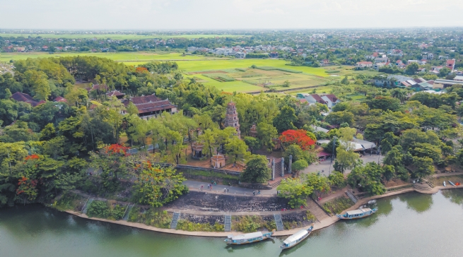 Establishing Thua Thien Hue as Distinctive Cultural Hub of Asia